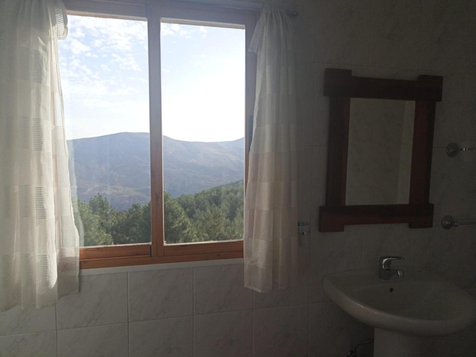 Hostal El Desvio Sierra Nevada Buitenkant foto